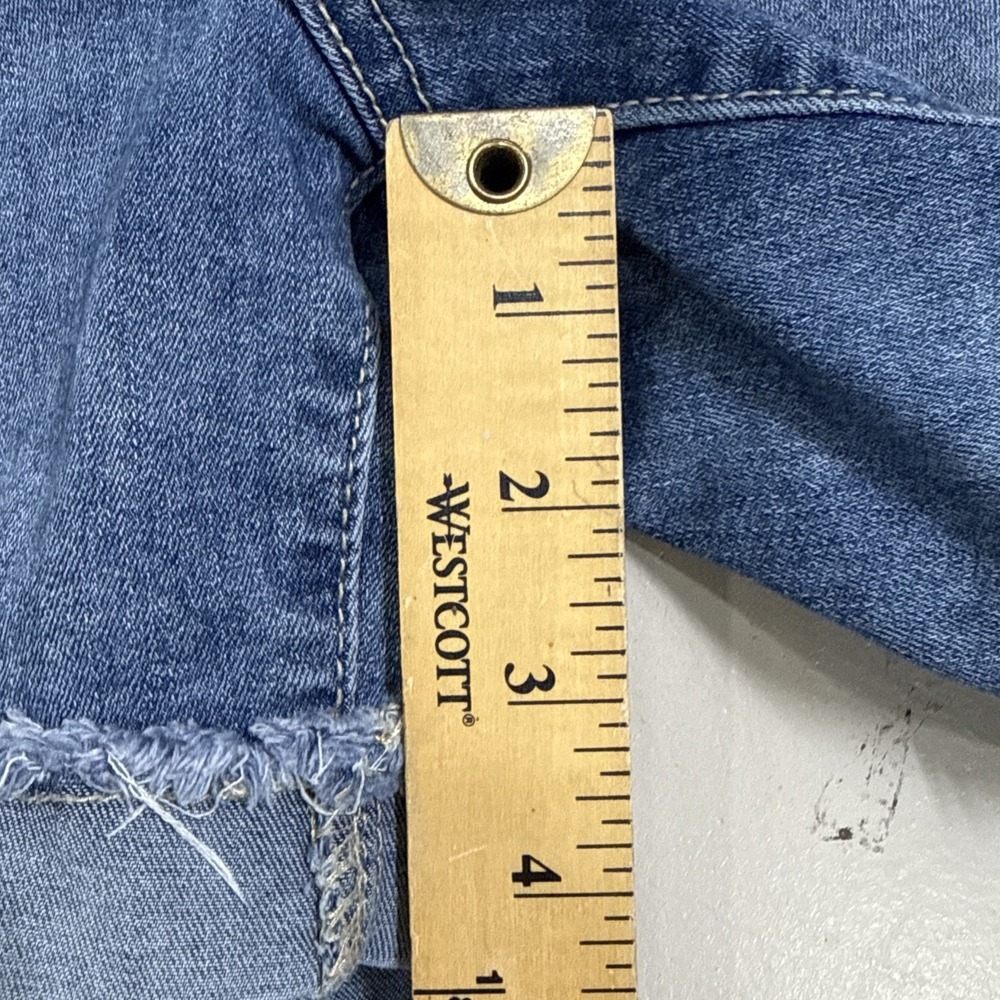 KanCan Shorts Womens 12/31 Blue Distressed High Rise Raw Hem Jean Denim KC5027TL - Picture 5 of 6